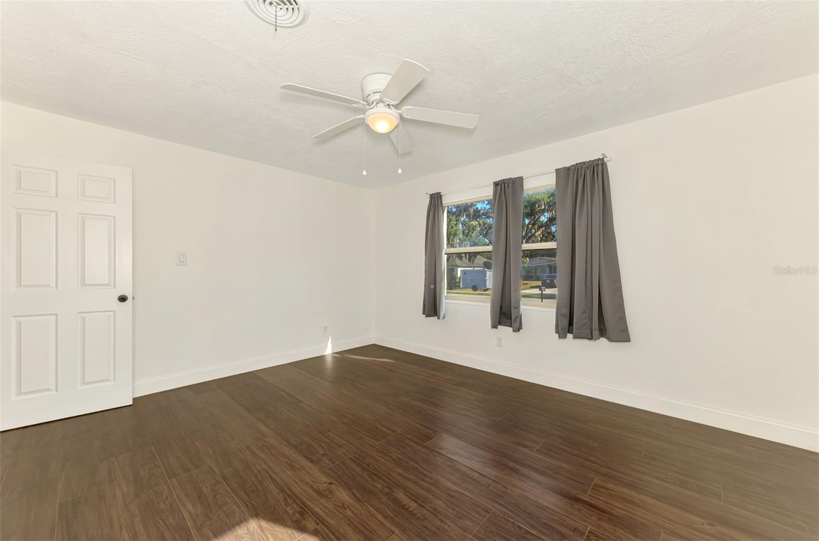 GOLF CLUB ESTATES - Residential