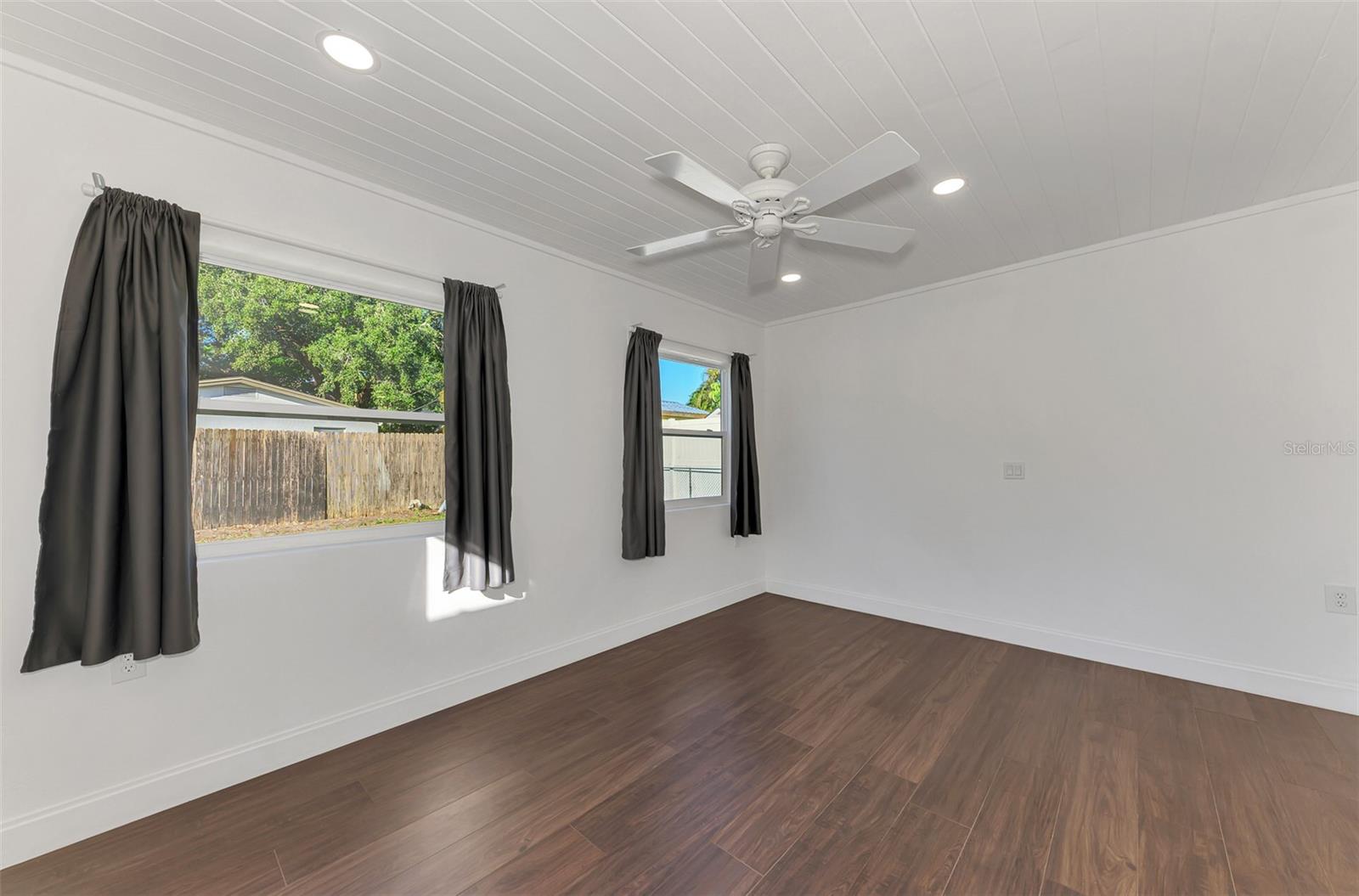 GOLF CLUB ESTATES - Residential