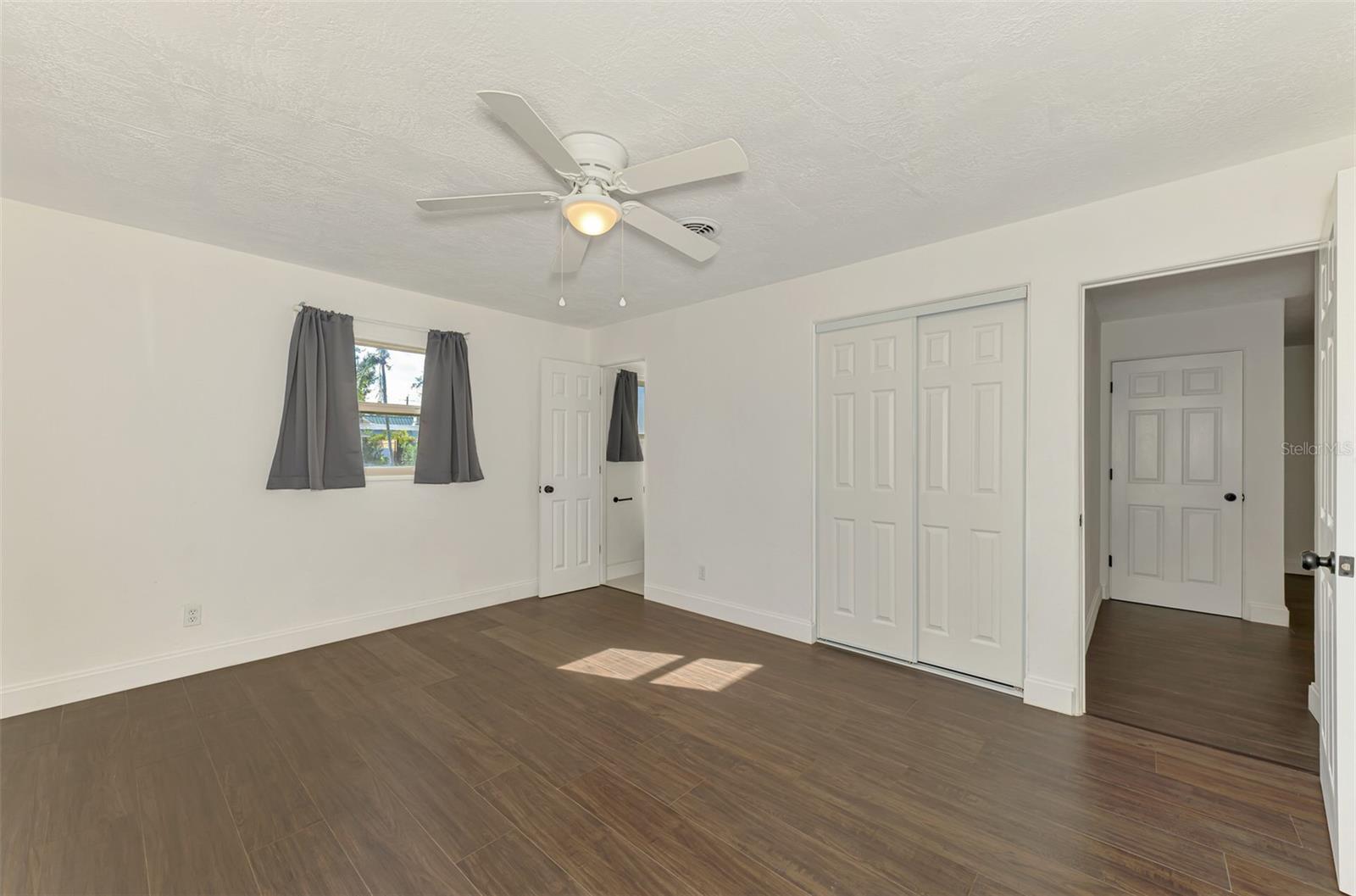 GOLF CLUB ESTATES - Residential