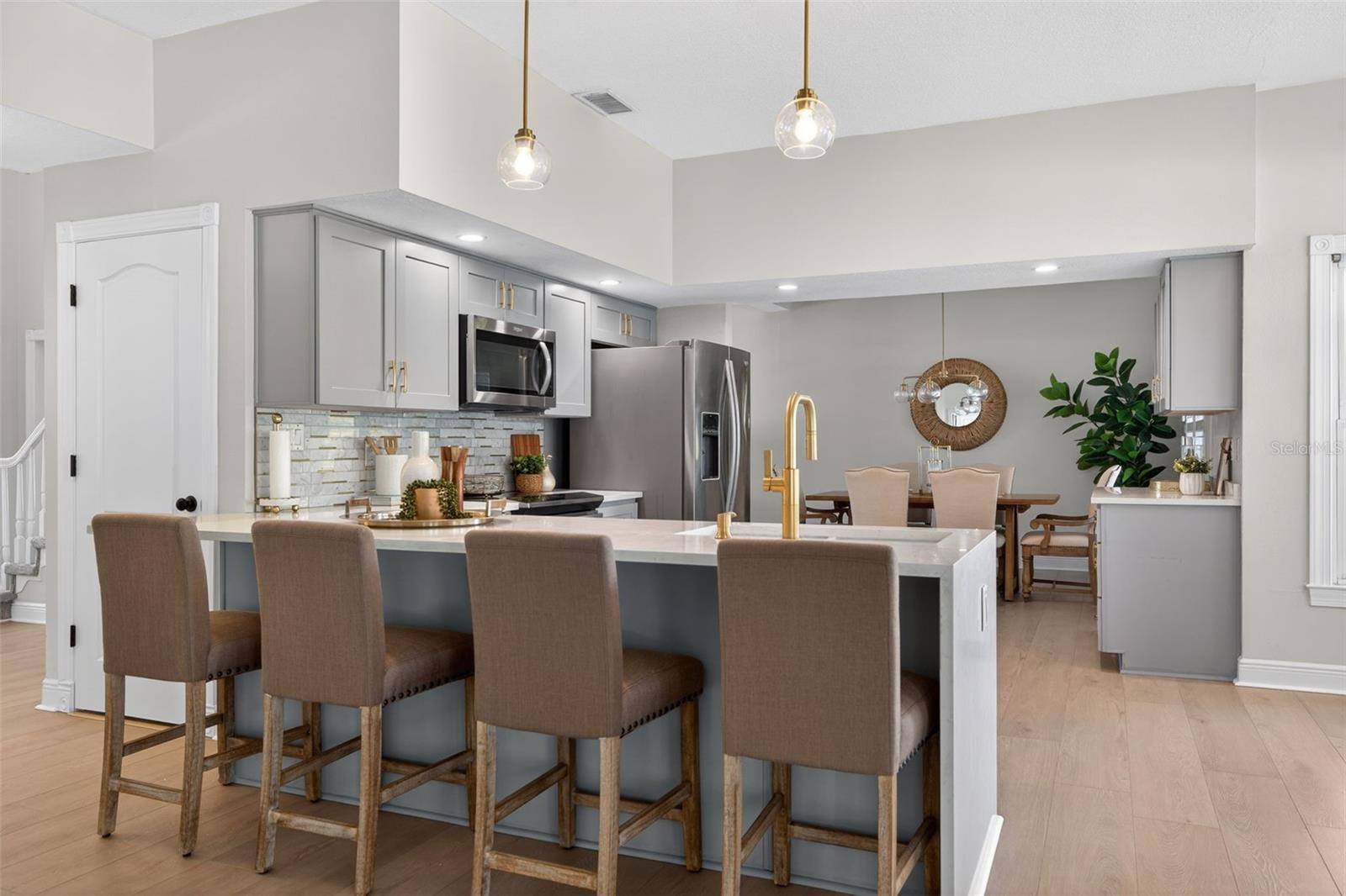 PINELLAS FARMS - Residential