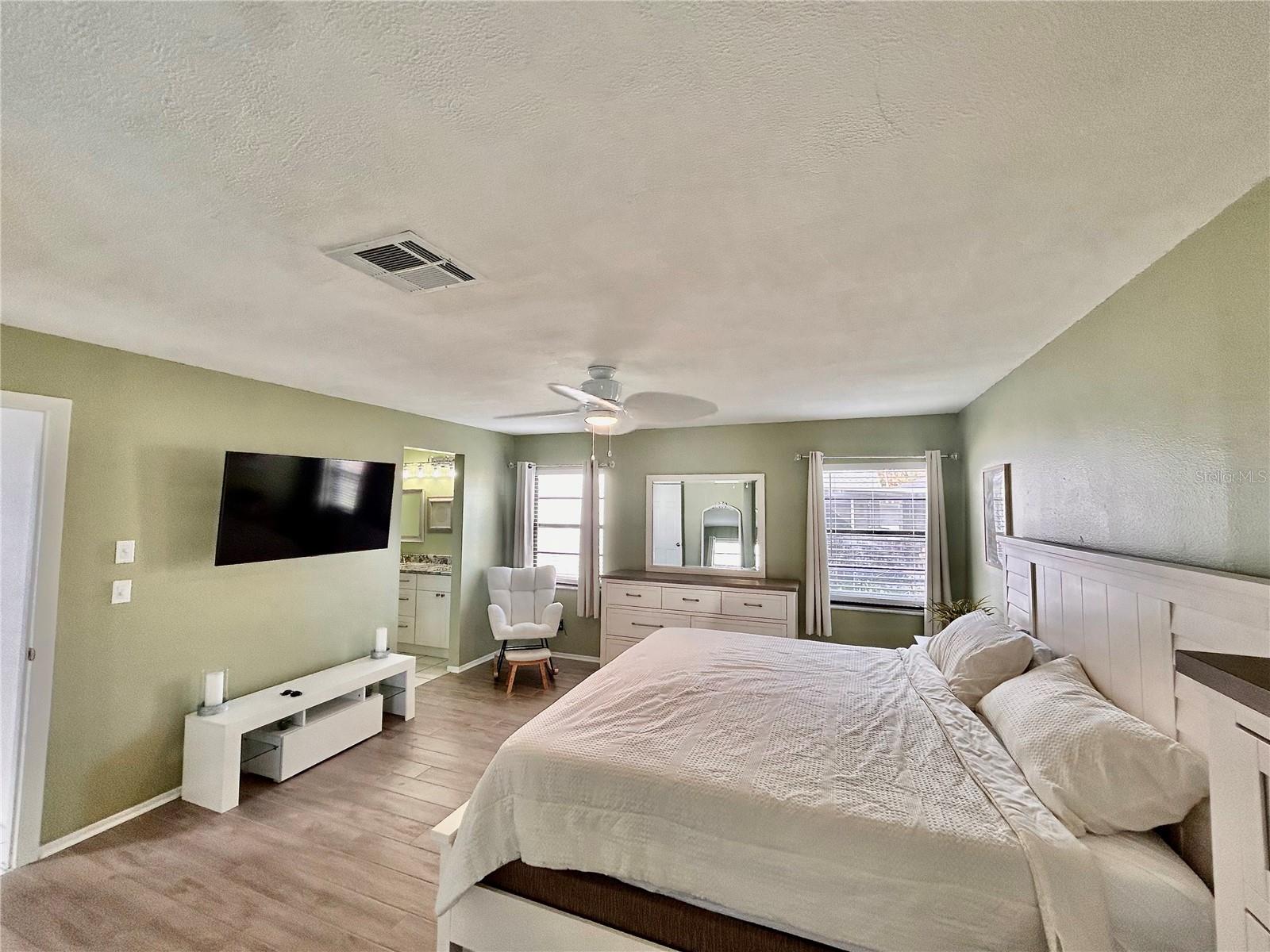 WOODWARD VILLAGE - Residential