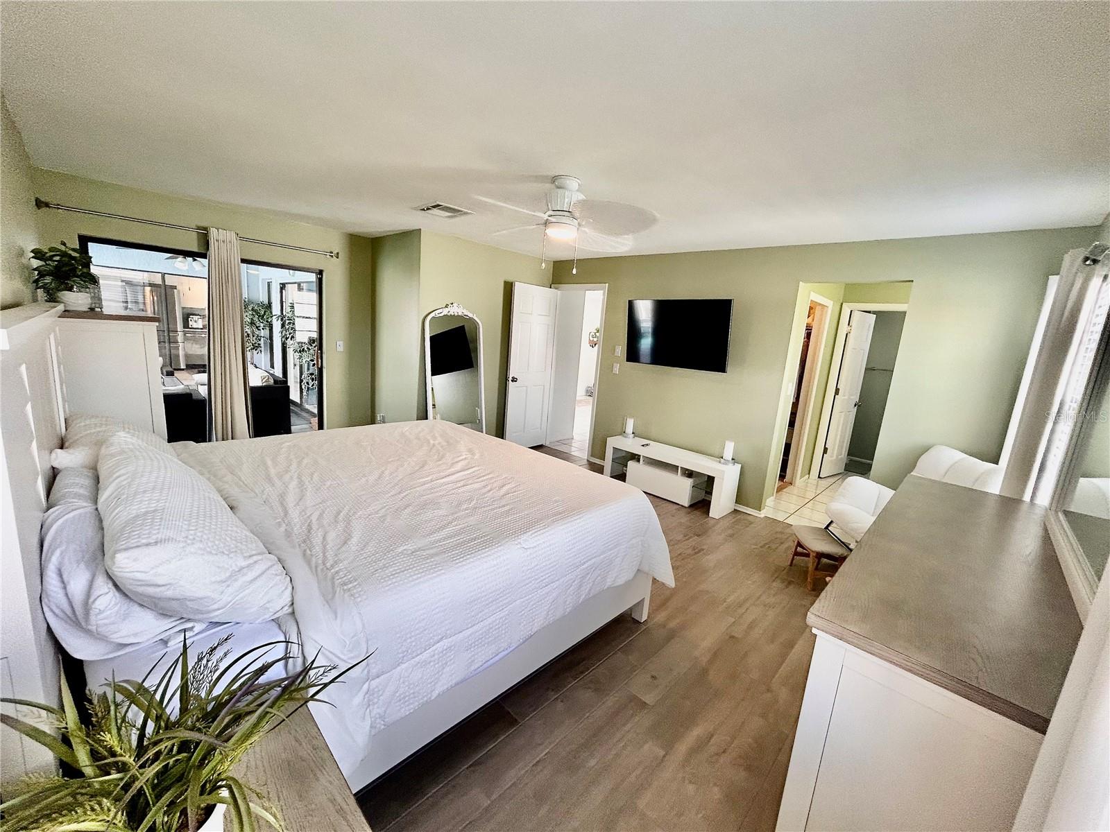 WOODWARD VILLAGE - Residential