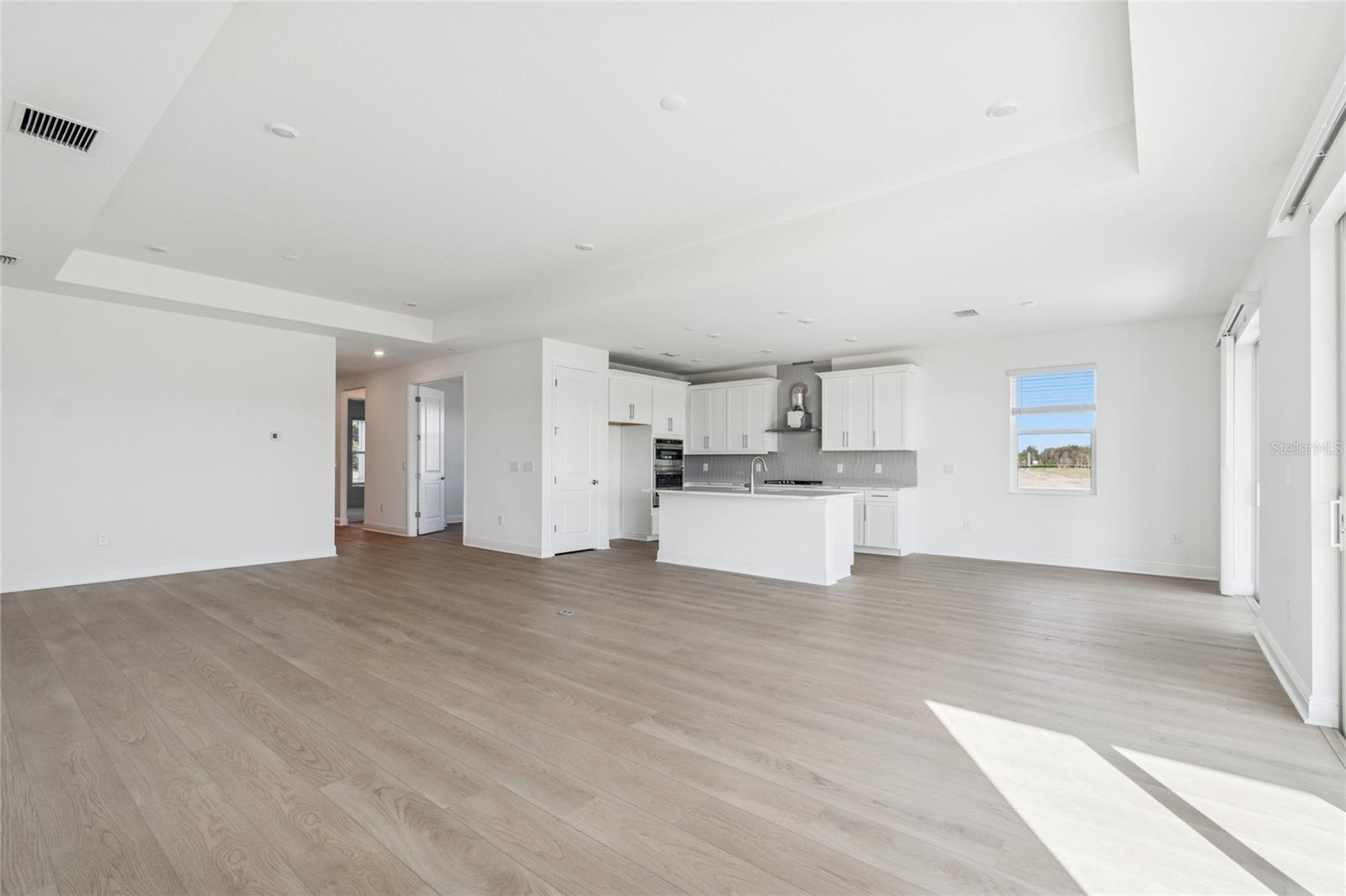 HAWKSTONE - Residential