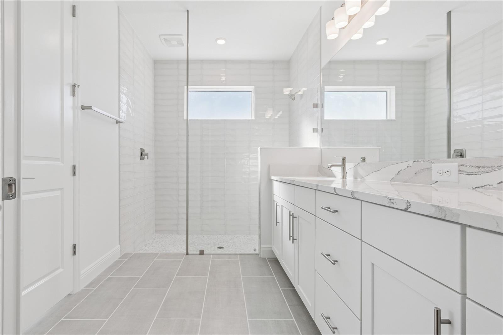 HAWKSTONE - Residential