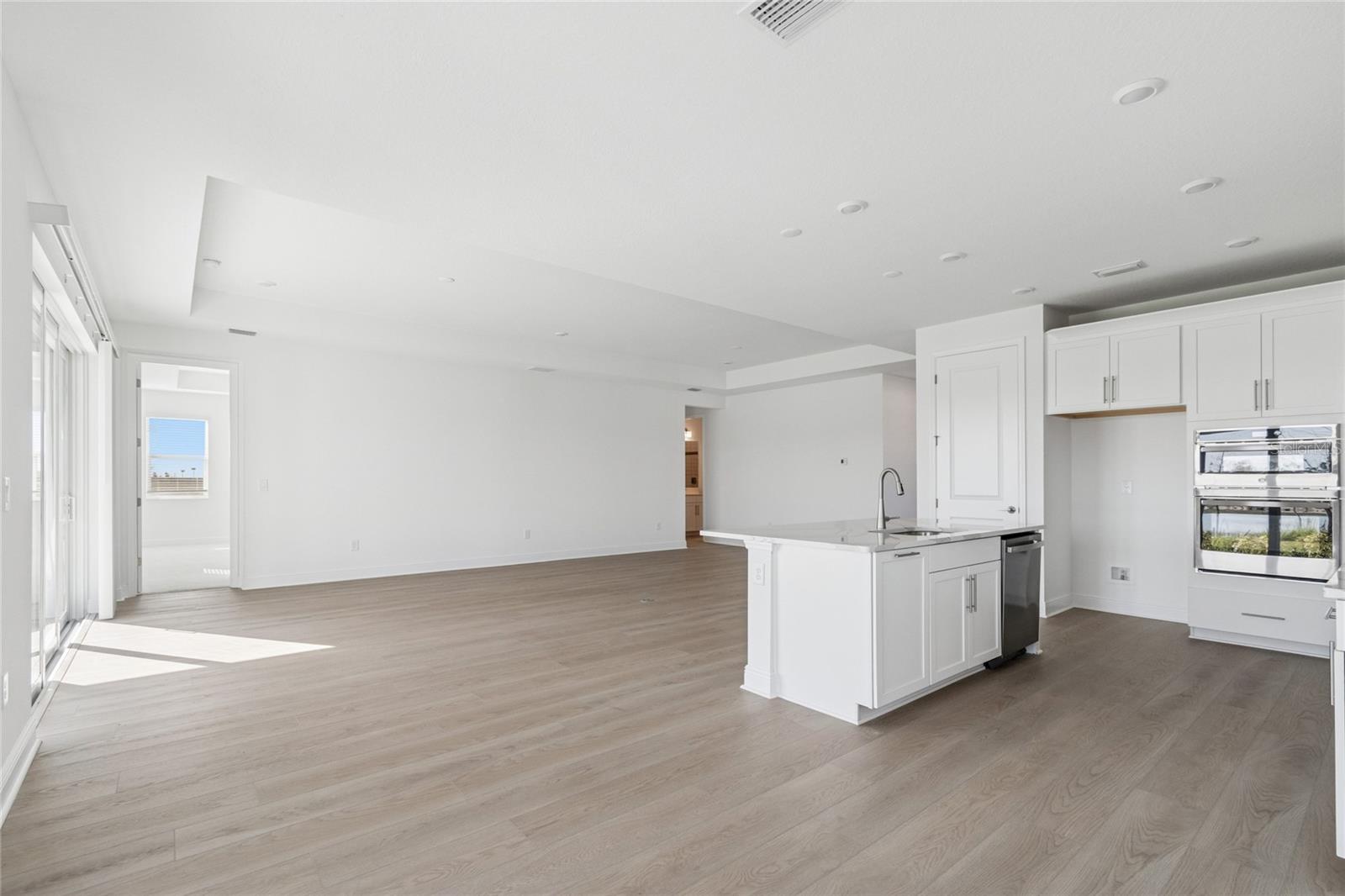 HAWKSTONE - Residential