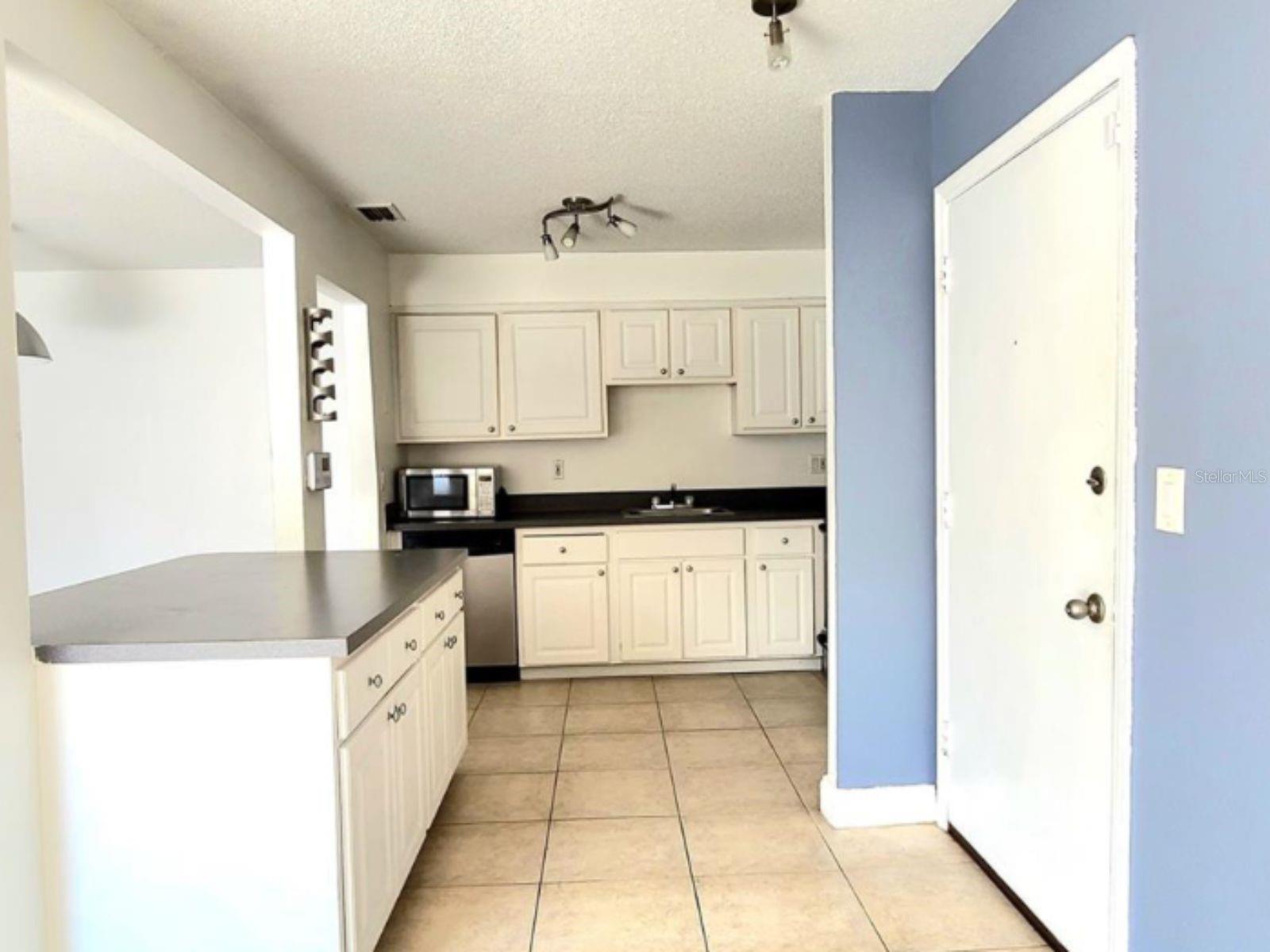 CARRINGTON PARK A CONDO - Residential Lease