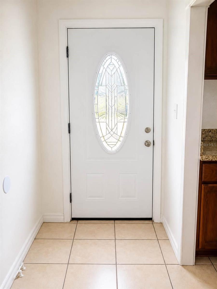 Photo of 208 Palmyra Drive, Orlando, FL 32807 (MLS # O6428725)