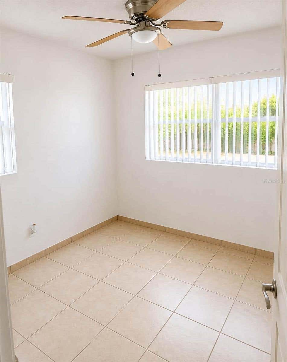 Photo of 208 Palmyra Drive, Orlando, FL 32807 (MLS # O6428725)