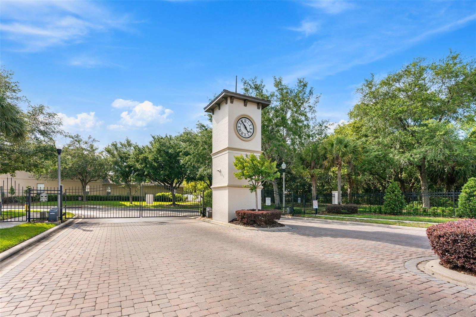 AVERY PARK - Residential