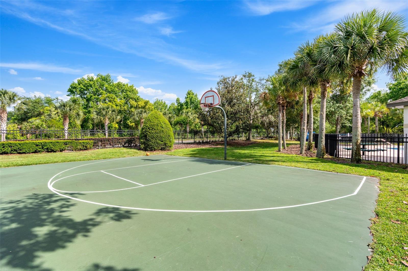 AVERY PARK - Residential