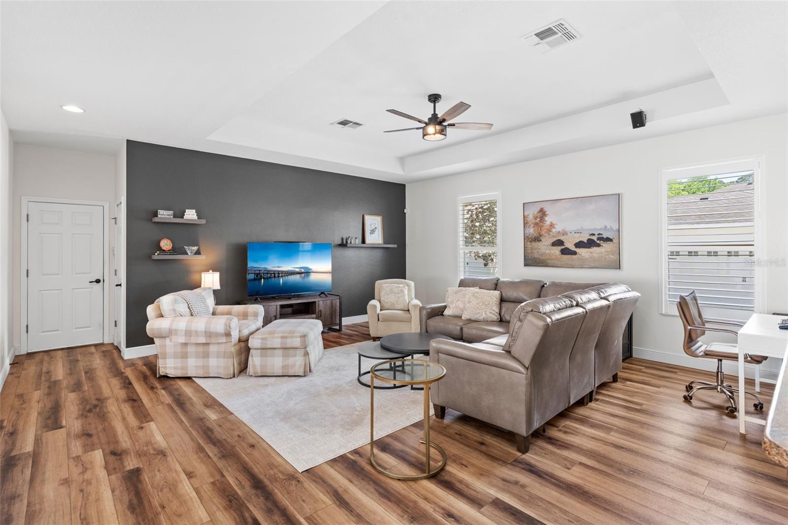 AVERY PARK - Residential