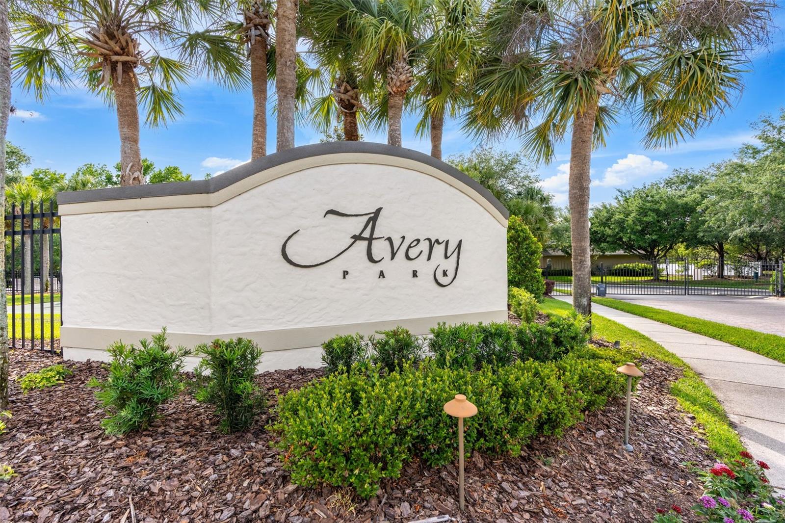 AVERY PARK - Residential