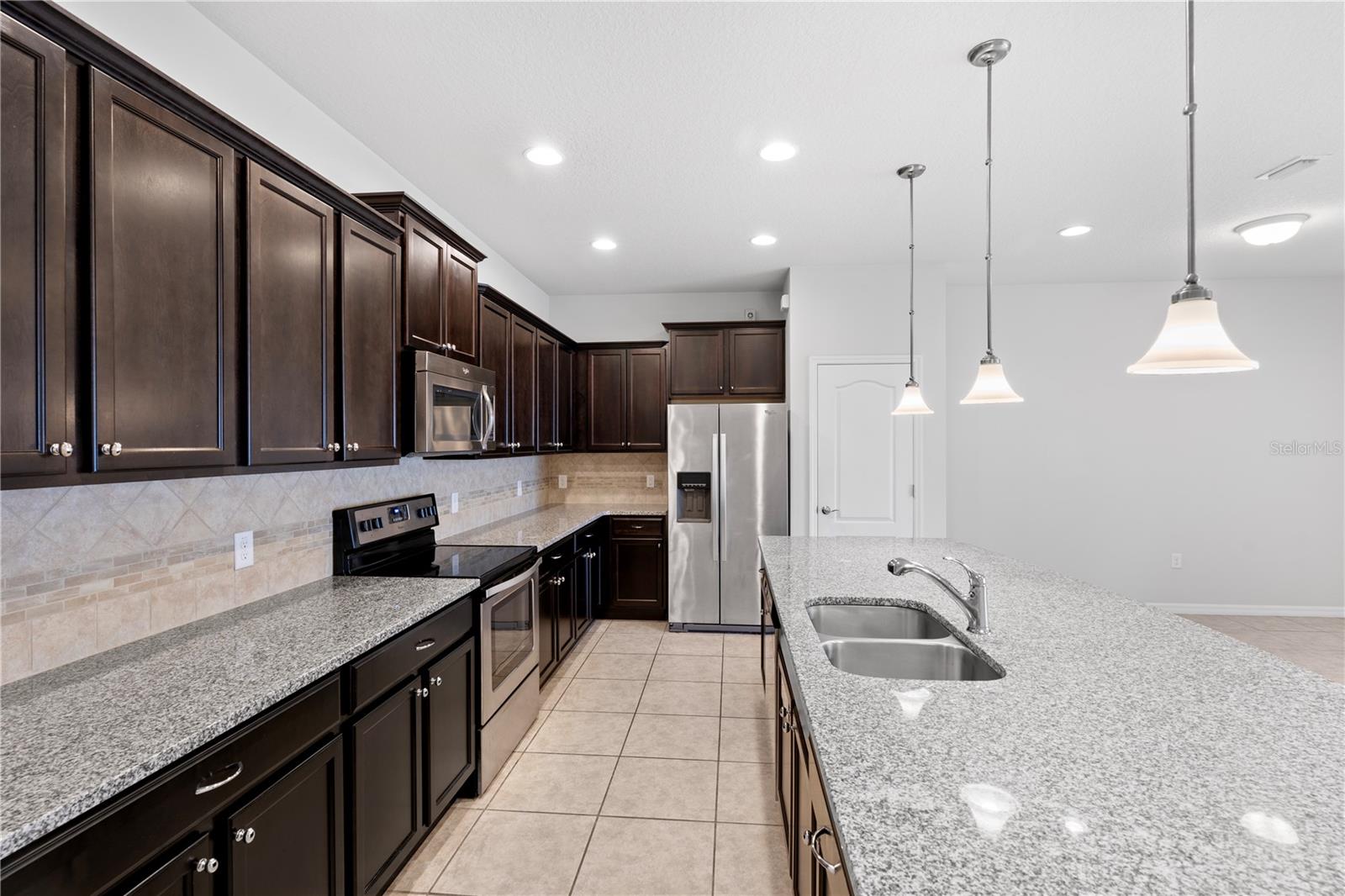 WINDSOR AT WESTSIDE PH 1 - Residential