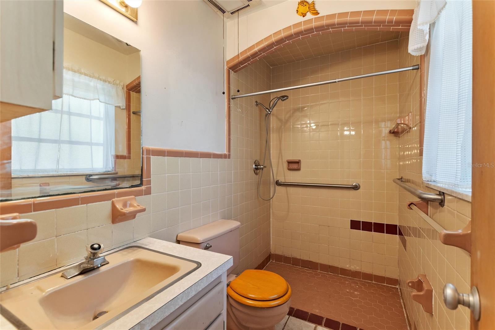 INDIAN LAKE ESTATES - Residential