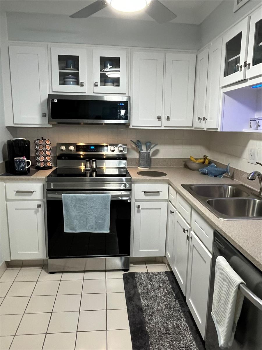 BELLAIR CONDO APTS - Residential