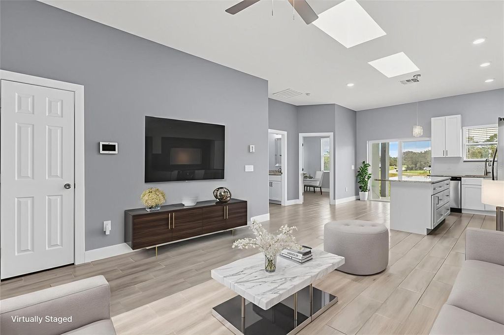 Photo of 423 Vernon Court, Kissimmee, FL 34759 (MLS # S5135083)