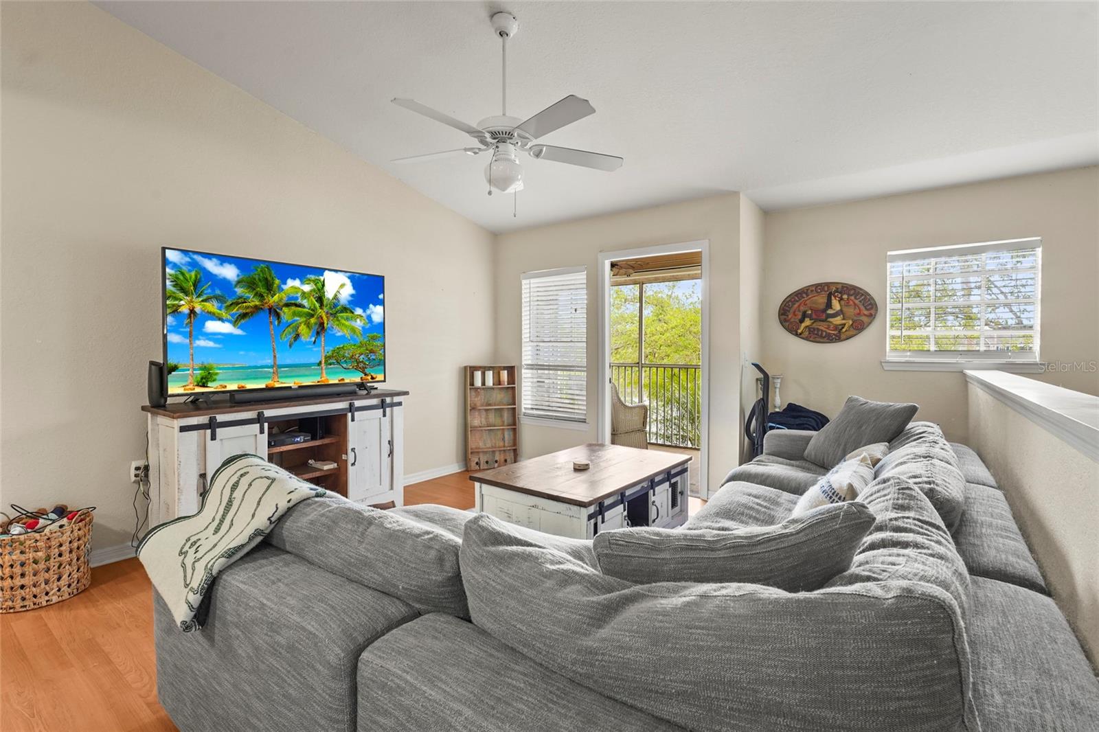 8821 MANOR LOOP 205
