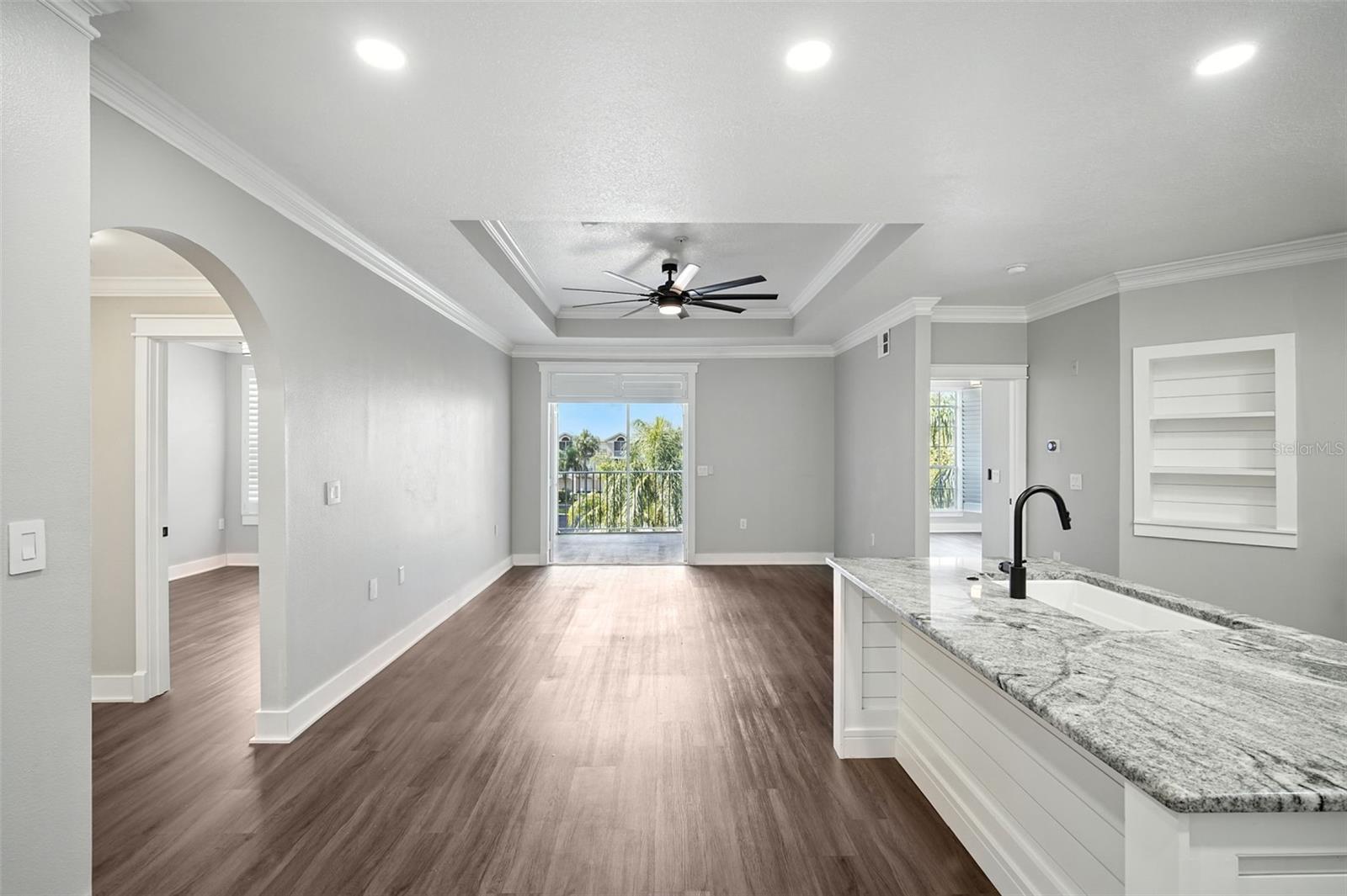 5304 BAY CLUB CIRCLE