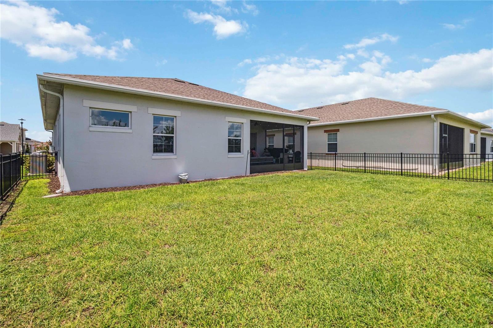 TWIN LAKES PH 2C - Residential Lease
