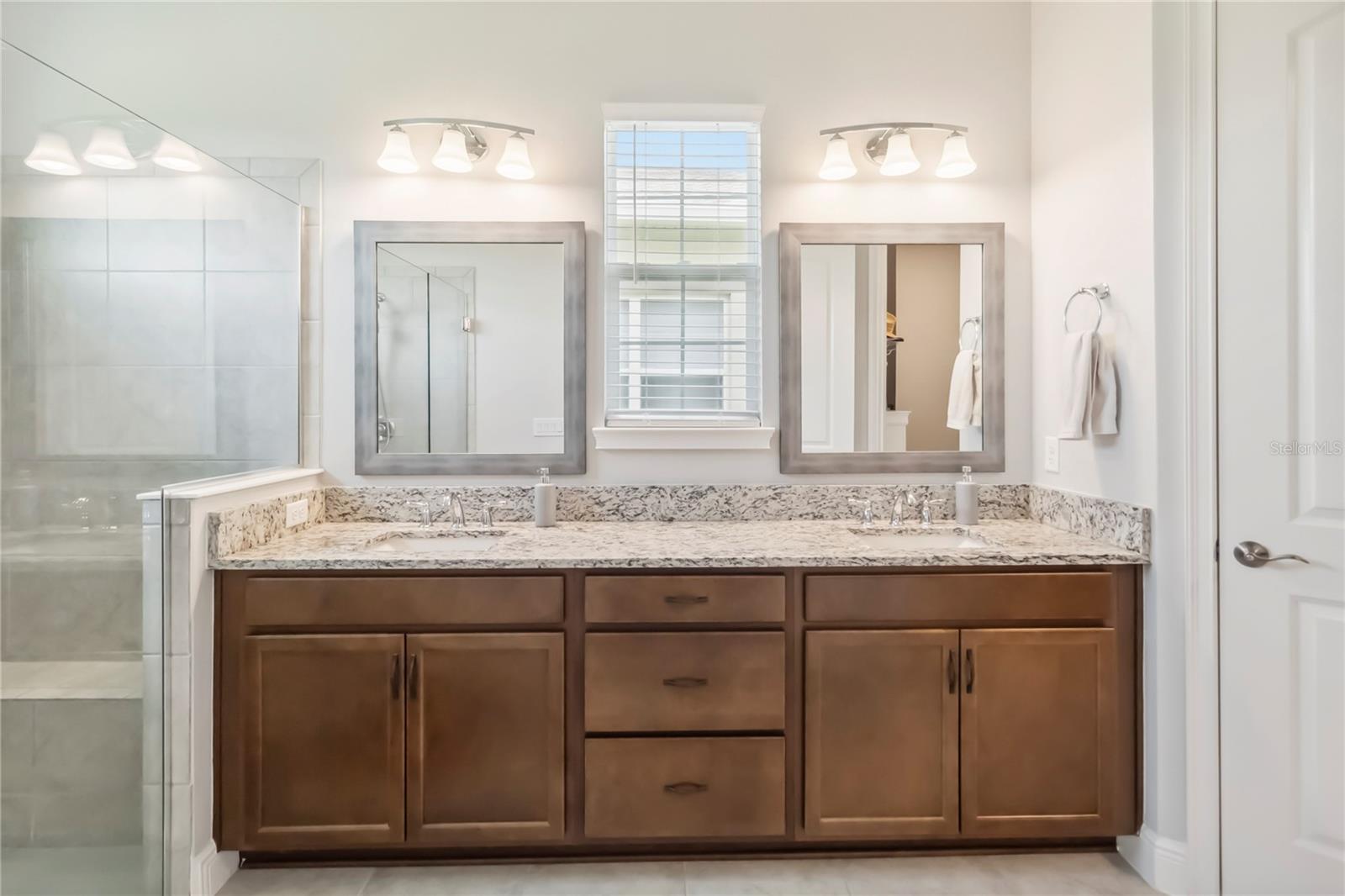 TWIN LAKES PH 2C - Residential Lease