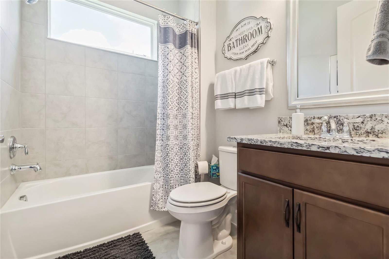 TWIN LAKES PH 2C - Residential Lease