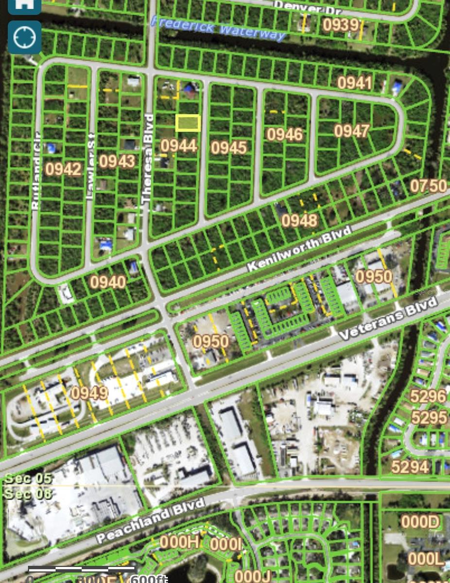 PORT CHARLOTTE SEC 017 - Land