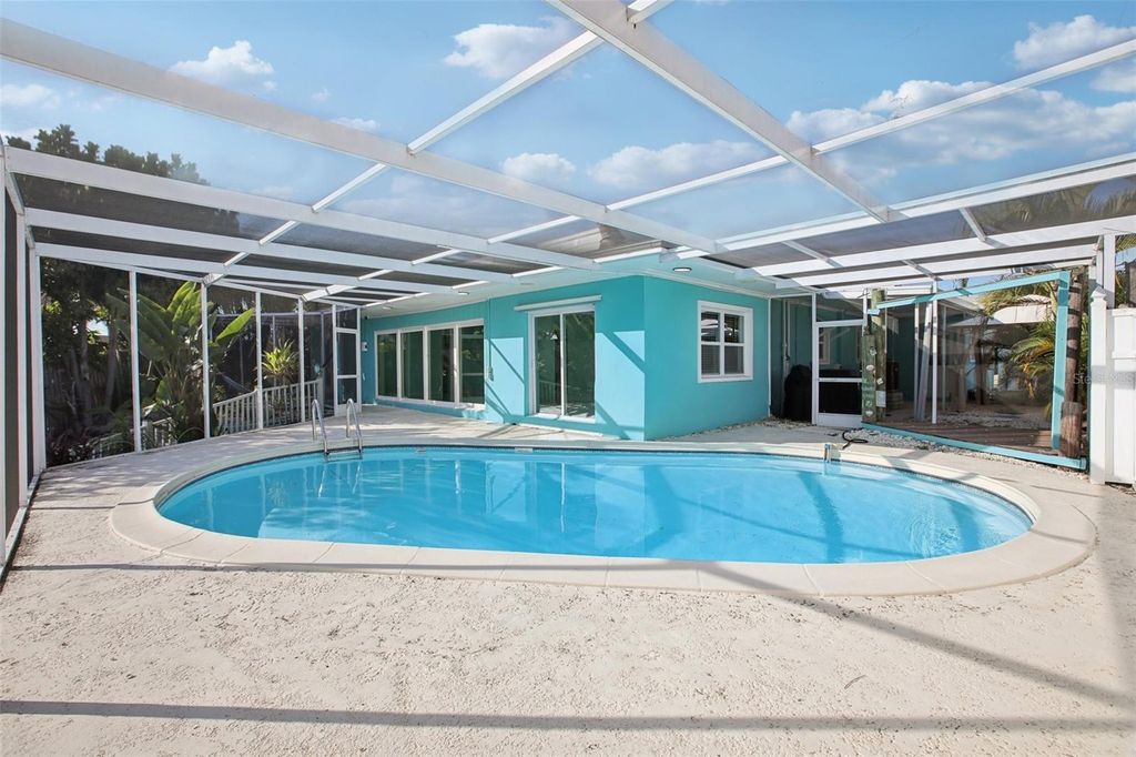 Photo of 4643 Bay Crest Drive, Tampa, FL 33615 (MLS # TB8426038)