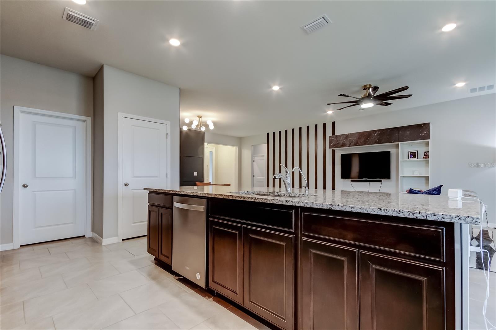 AVALON PARK WEST PH 3 - Residential