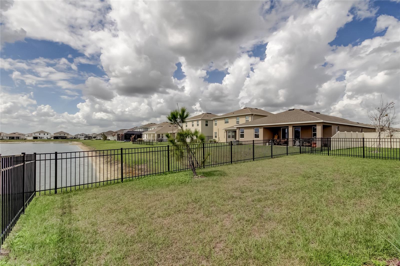 AVALON PARK WEST PH 3 - Residential