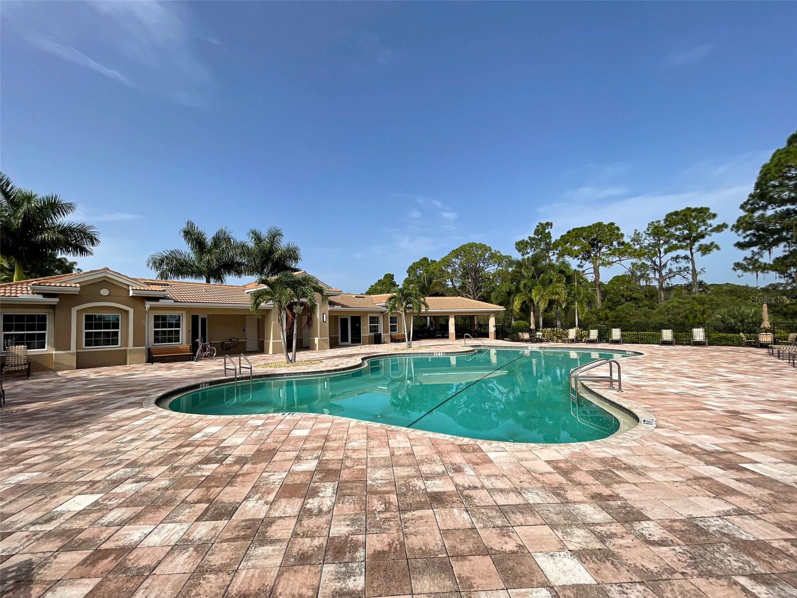 CARIBBEAN VILLAGE - Residential