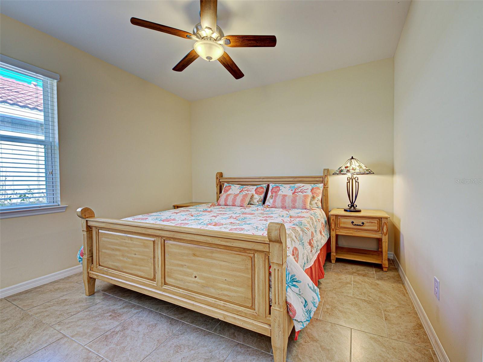 CARIBBEAN VILLAGE - Residential