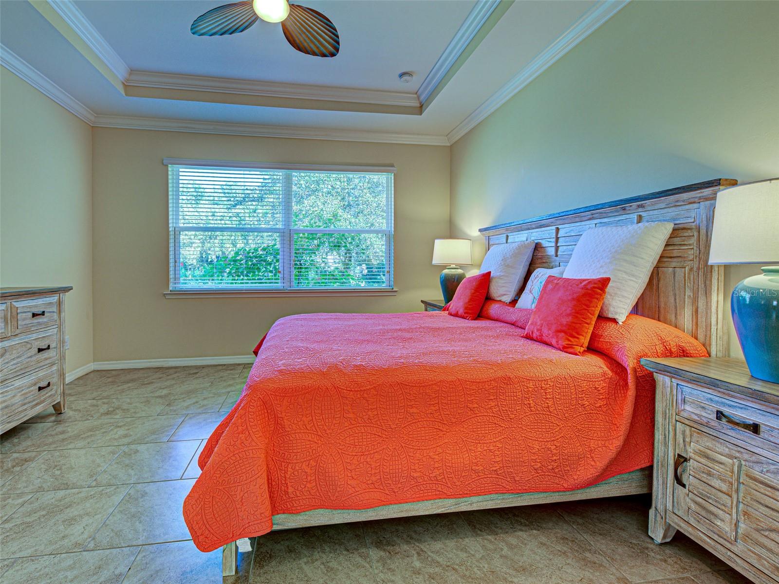 CARIBBEAN VILLAGE - Residential