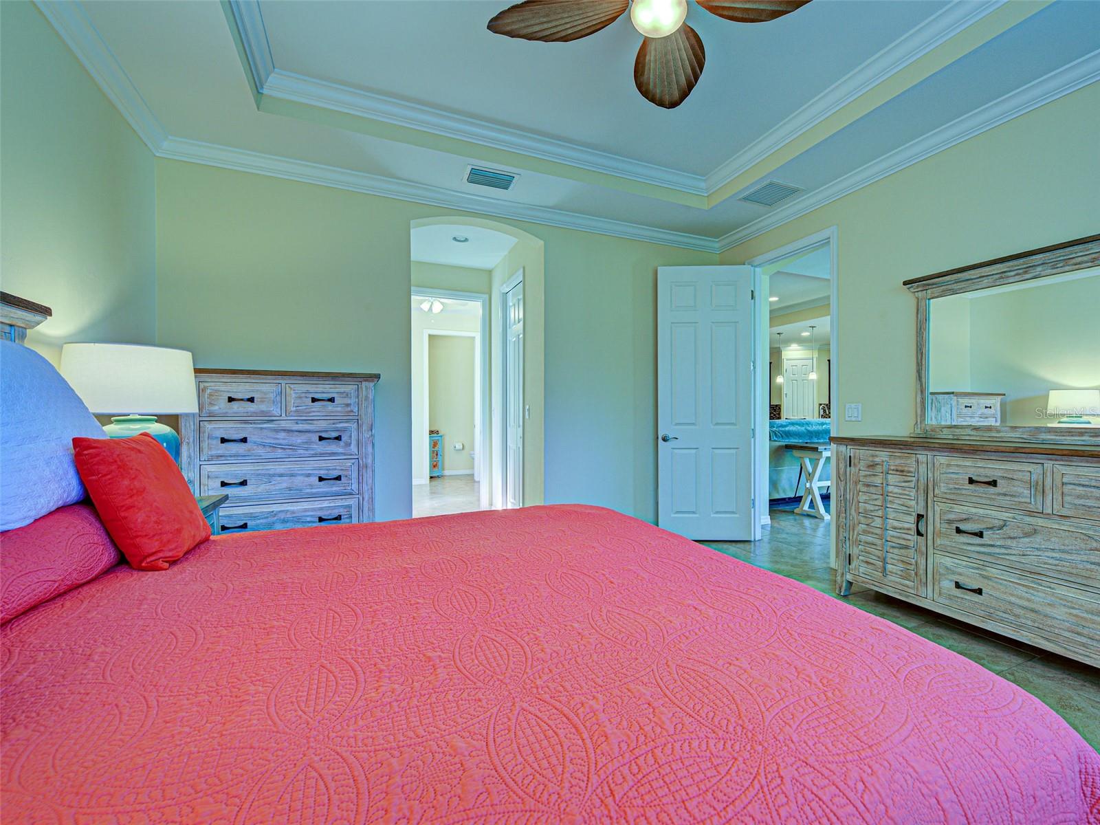 CARIBBEAN VILLAGE - Residential