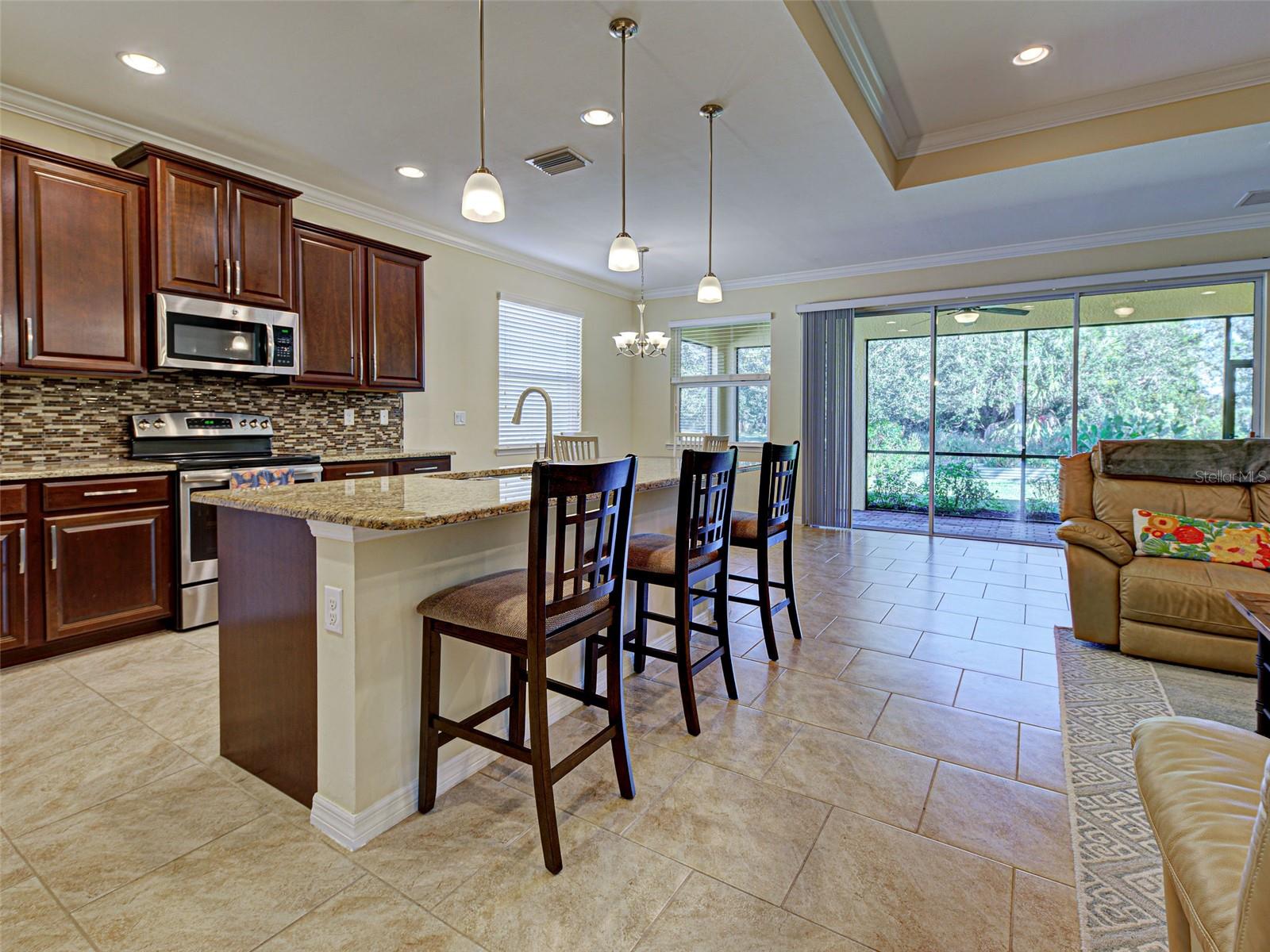 CARIBBEAN VILLAGE - Residential