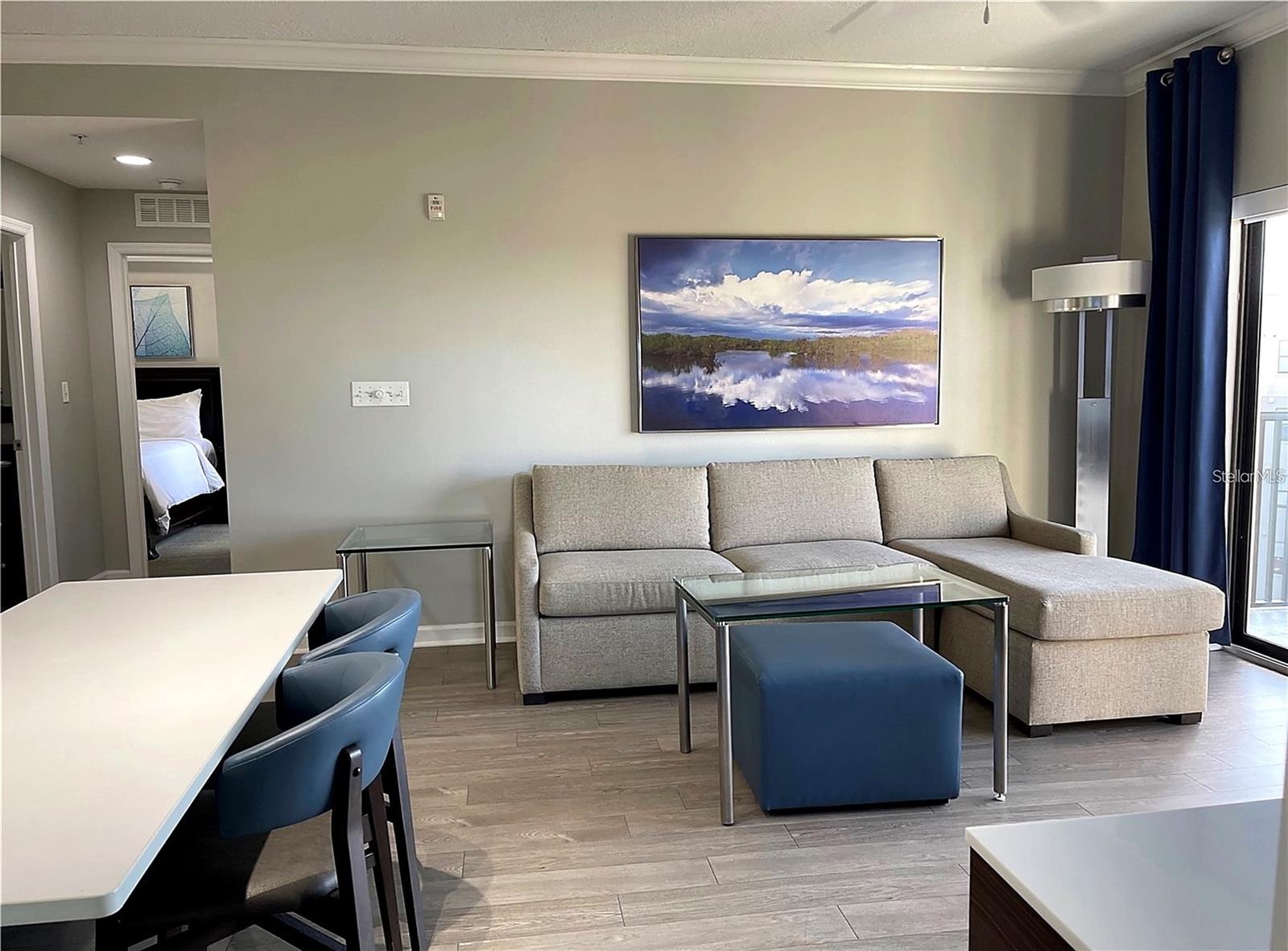 14501 GROVE RESORT 1723
