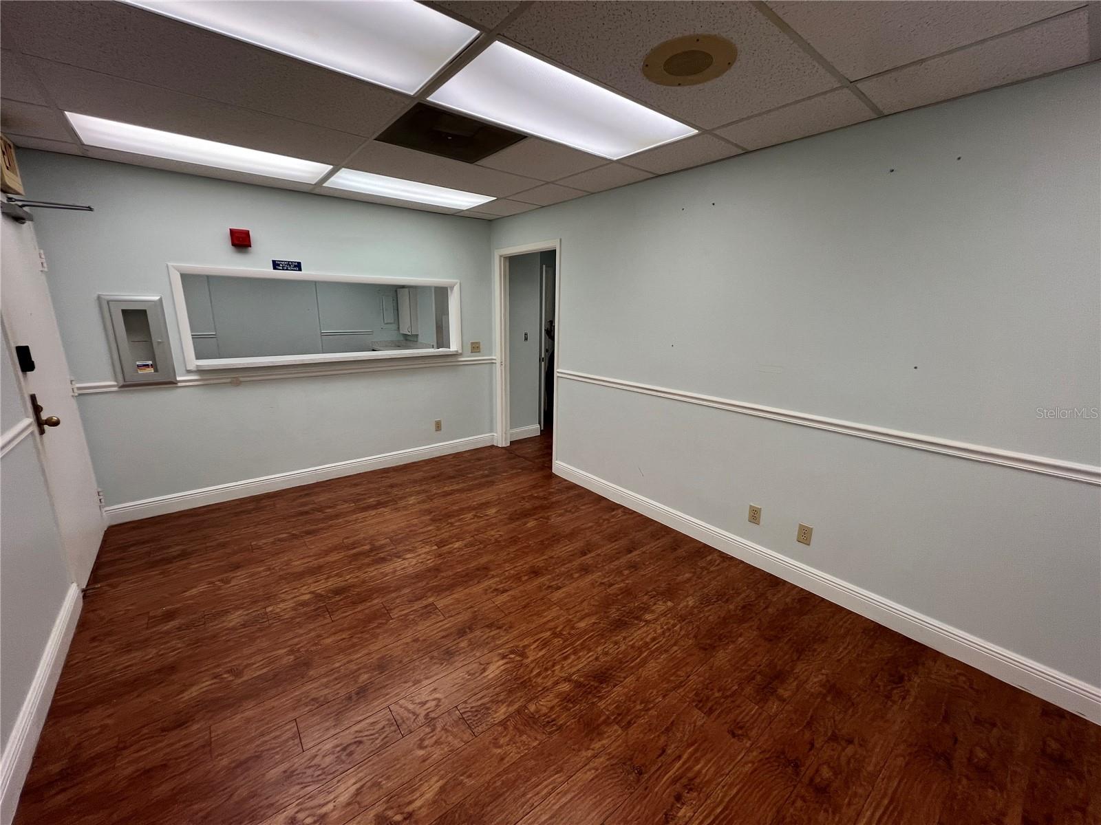 UNIVERSITY COMMUNITY MEDICAL C - Commercial Lease