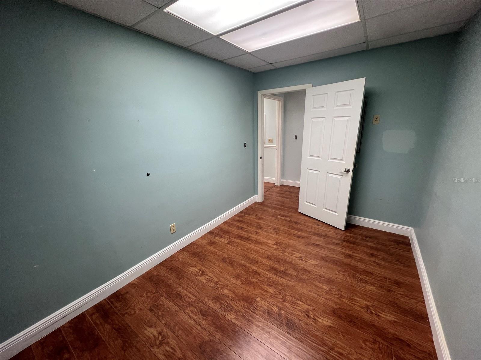 UNIVERSITY COMMUNITY MEDICAL C - Commercial Lease