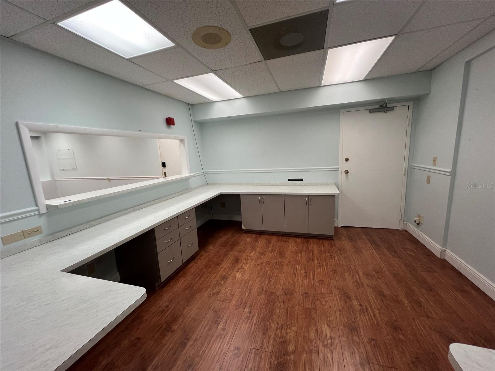 UNIVERSITY COMMUNITY MEDICAL C - Commercial Lease