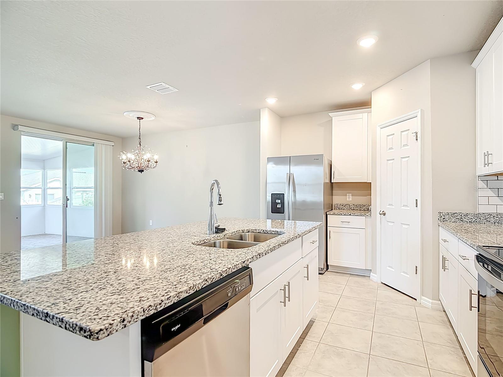 LUCERNE PARK RESERVE - Residential Lease