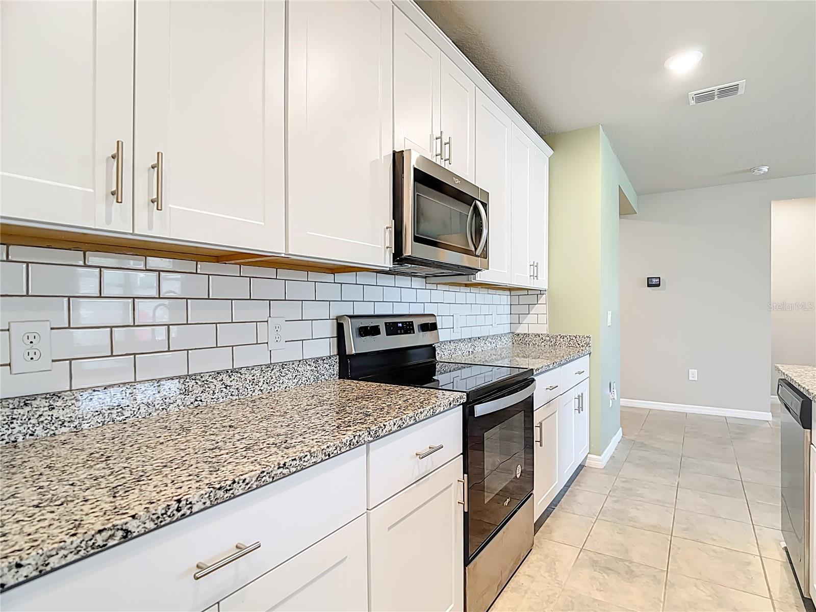 LUCERNE PARK RESERVE - Residential Lease