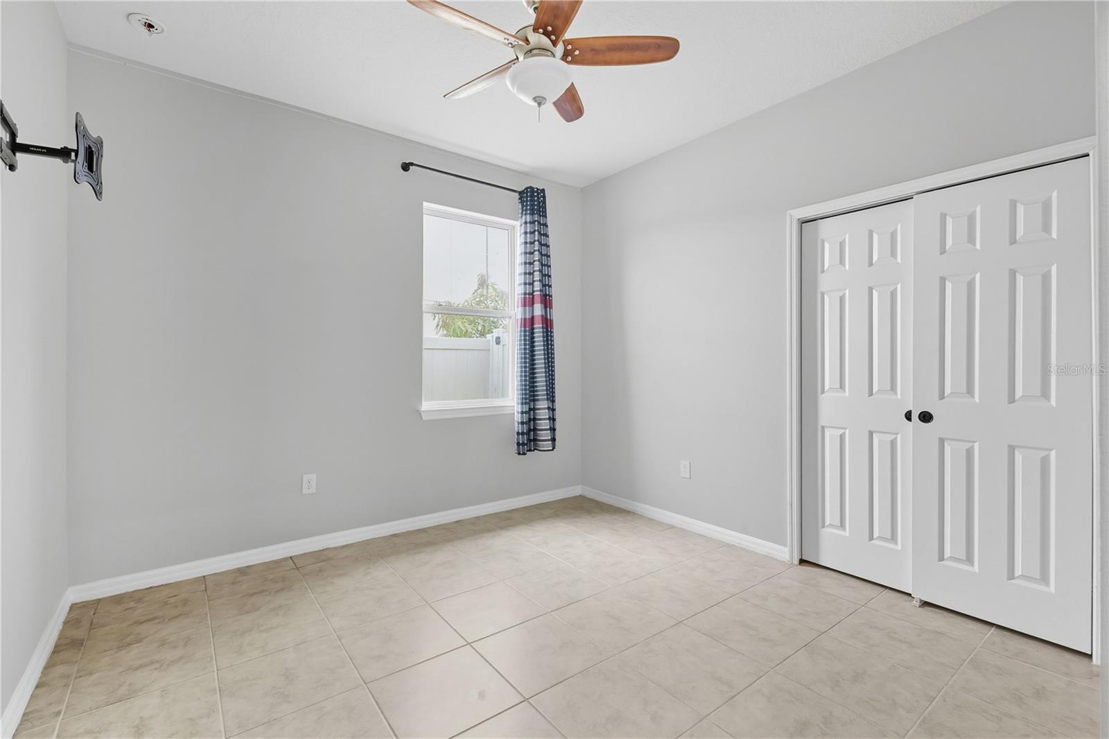 WHALEYS CREEK PH 1 - Residential Lease