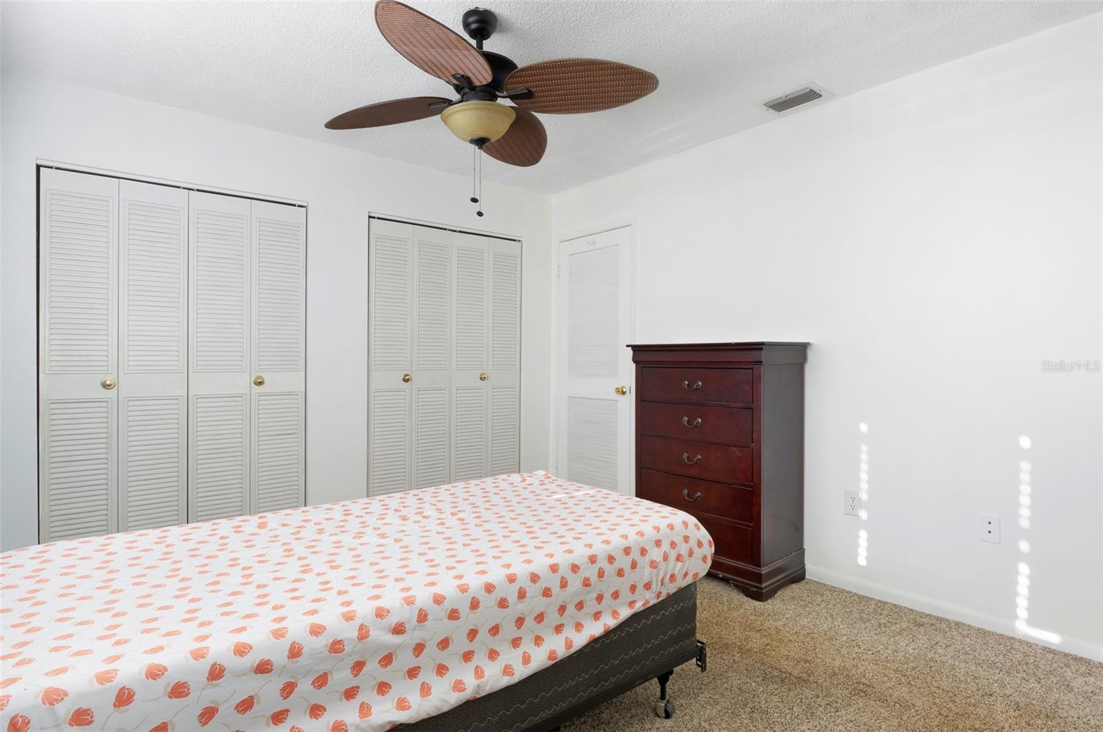 FIVE TOWNS OF ST PETE - Residential