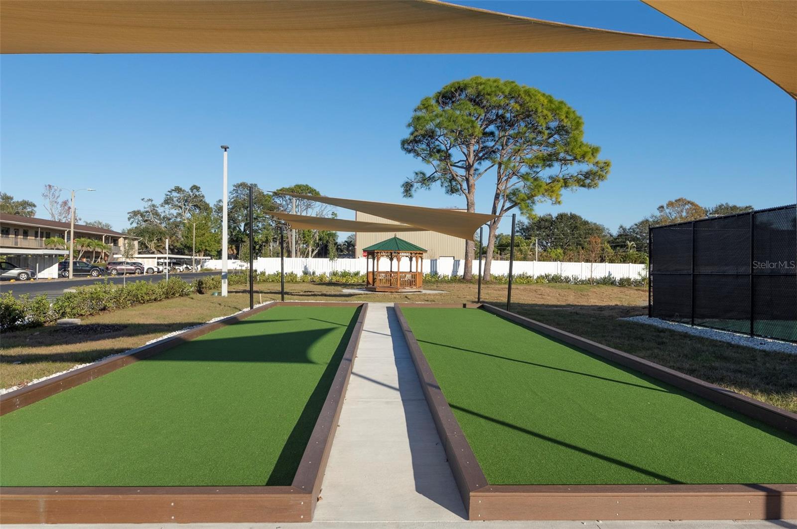 FIVE TOWNS OF ST PETE - Residential