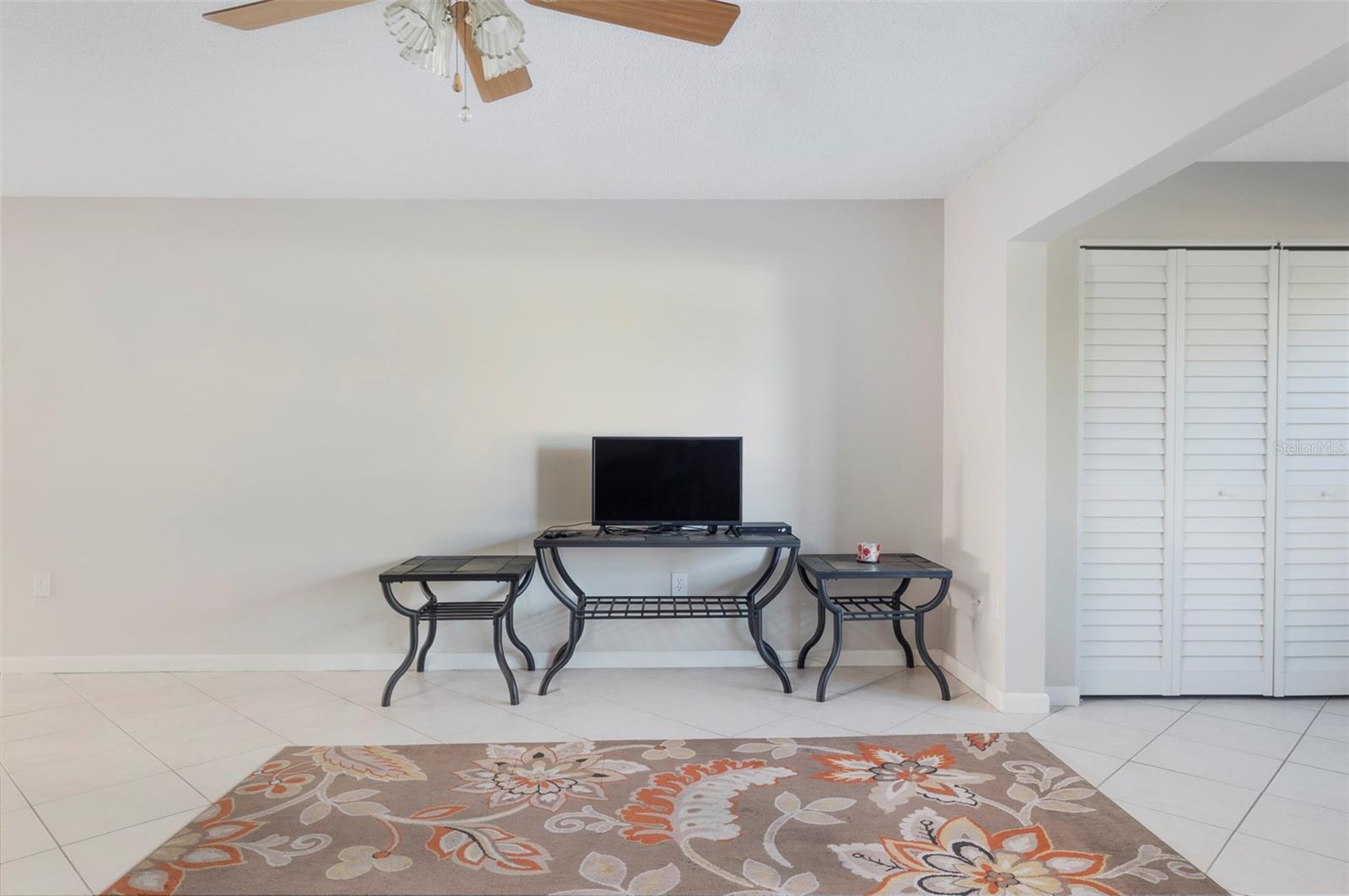 FIVE TOWNS OF ST PETE - Residential