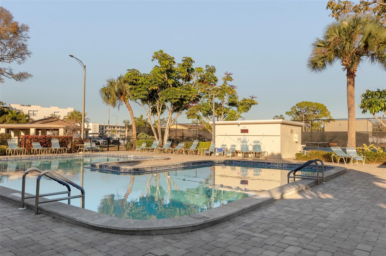 FIVE TOWNS OF ST PETE - Residential