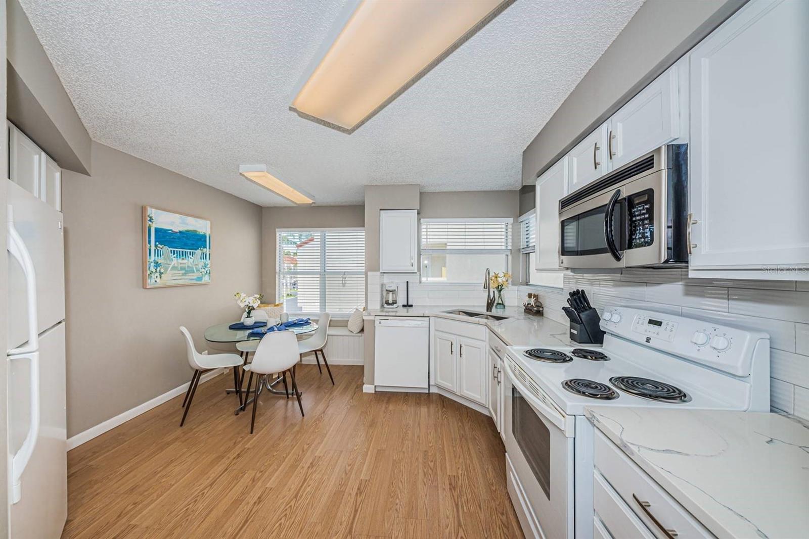 VISTA VERDE UNIT II - Residential Lease