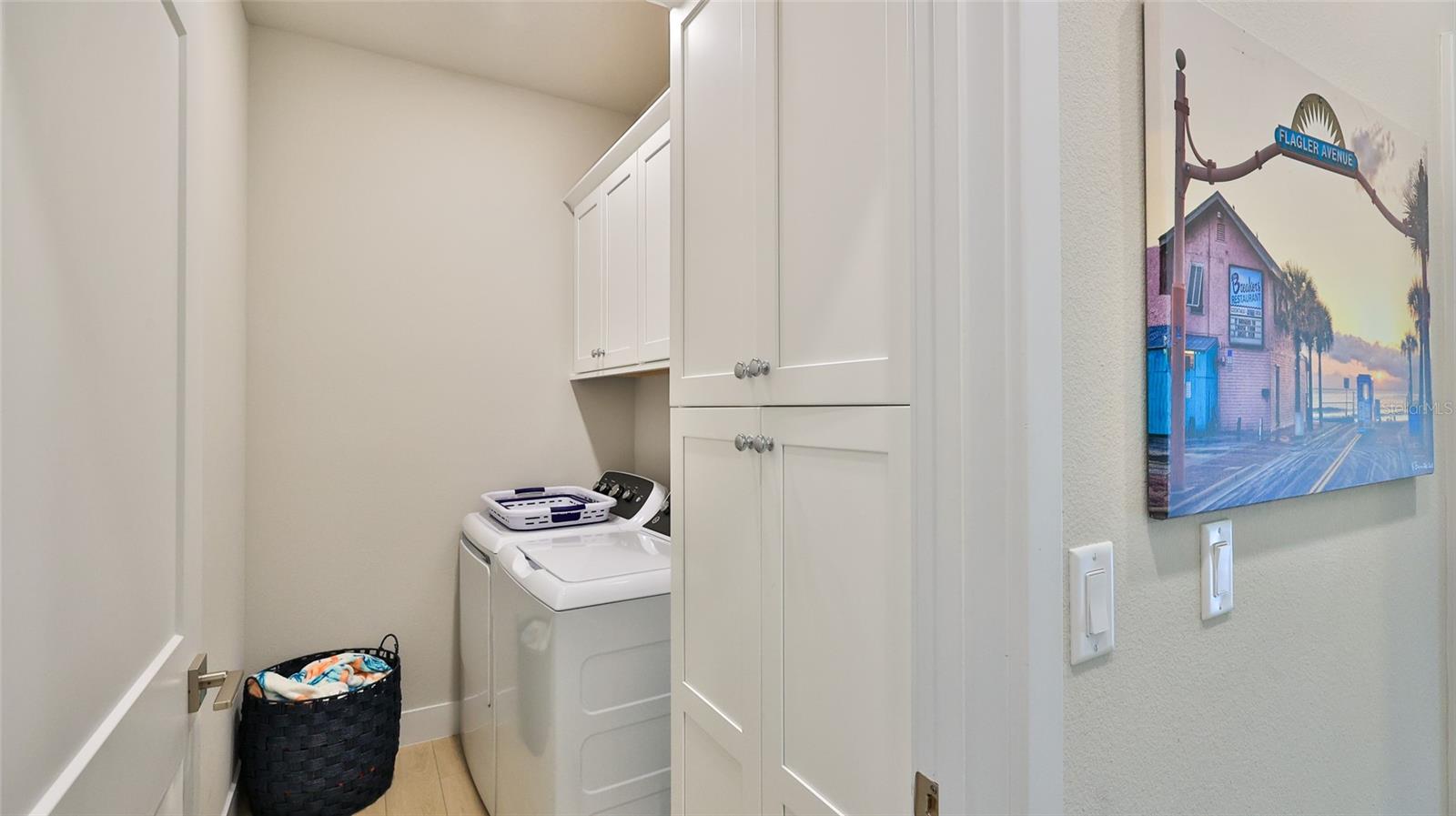 ISLES AT VENETIAN BAY - Residential