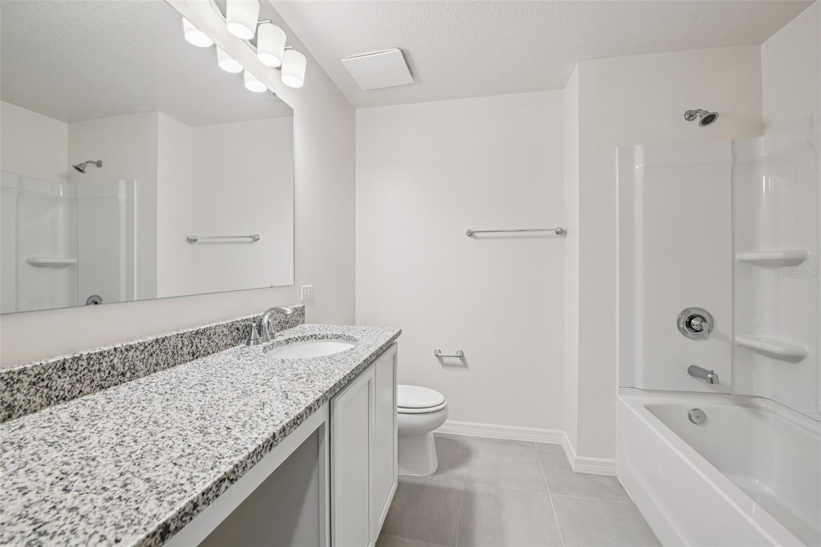 HILLSIDE AT MOUNT DORA - Residential