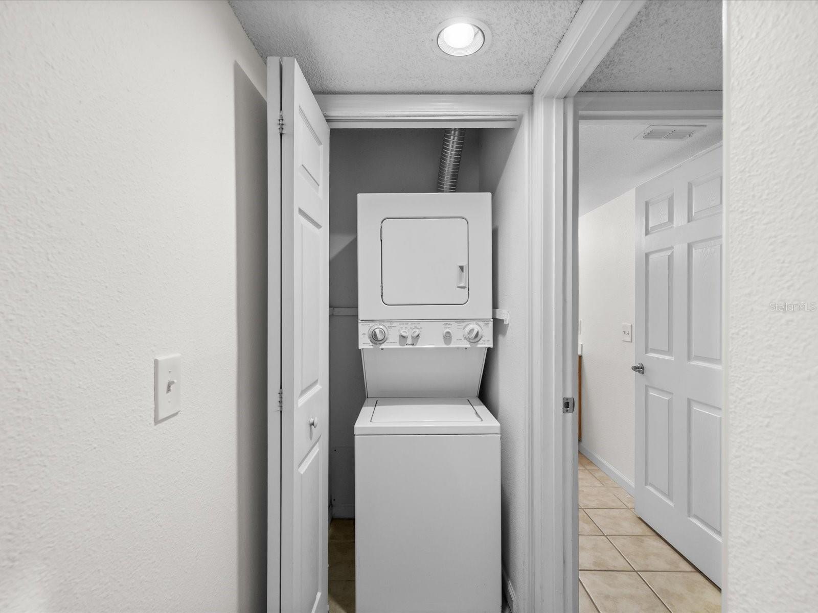 FOUNTAINS AT COUNTRYSIDE CONDO - Residential