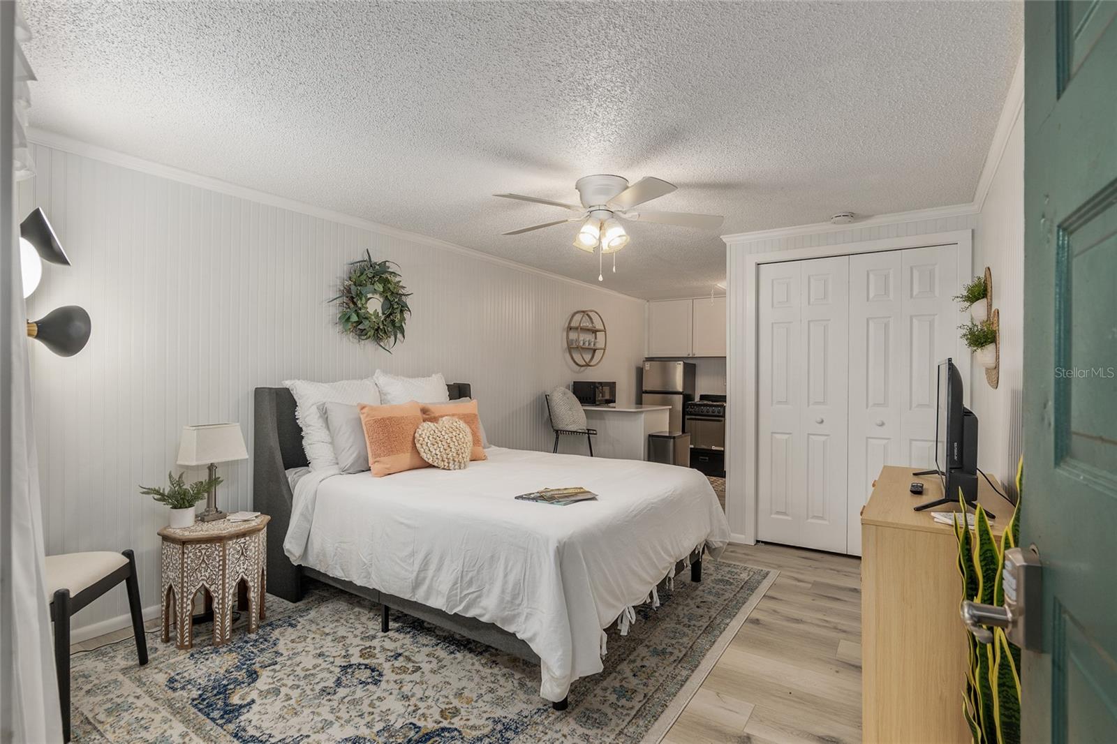 2490 SW 14TH DRIVE 21